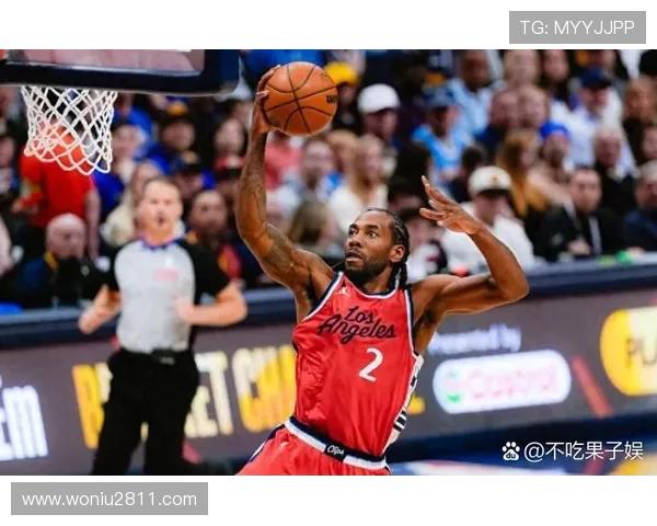 步行者对雄鹿直播:东部焦点战谁能笑到最后? 步行者对雄鹿直播:东部焦点战谁能笑到最后?